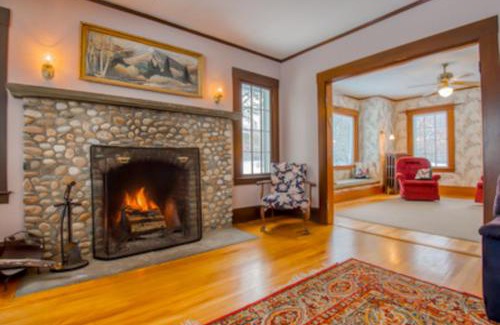 Bethlehem House | The Greenfield