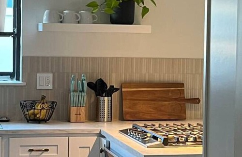 Buena Park Apartment | The Greenhouse: Stylish 4BR only 8 mins to Disney