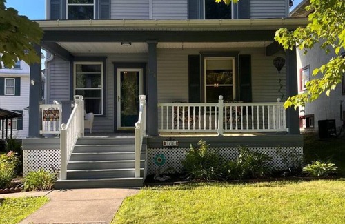 Greenville House | The Greenville Getaway! Let our home become your home.