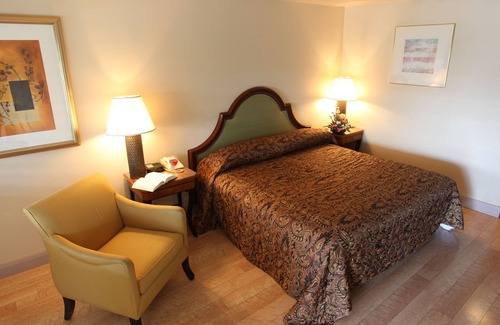 Price Hotel | The Greenwell Inn