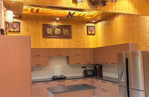 Udyog Vihar Villa | The Greenwood Farm And Lawn -Bijwasan