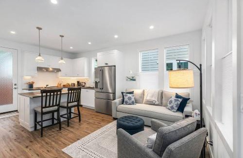 Whittier Heights Apartment | The Greenwood Gem