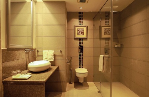Balipara Hotel | The Greenwood, Tezpur