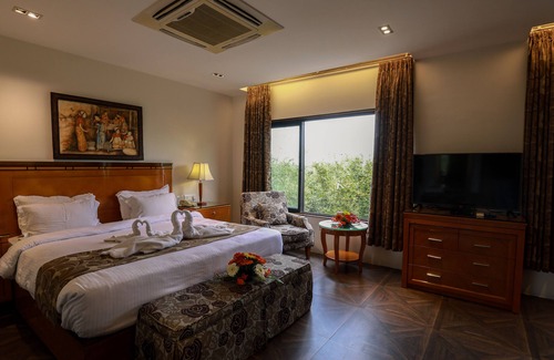 Balipara Hotel | The Greenwood, Tezpur