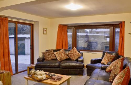 Rattray House | The Gregorton Coachhouse