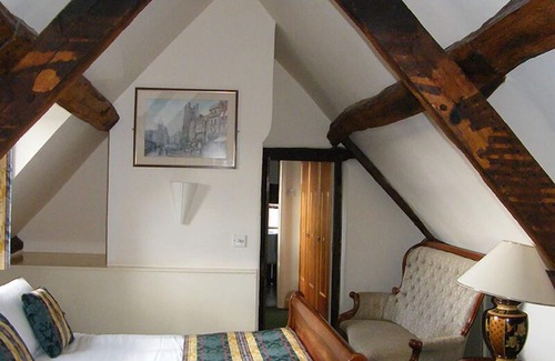 Lutterworth Hotel | The Greyhound Coaching Inn