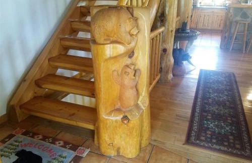 Alto House | The Grizz