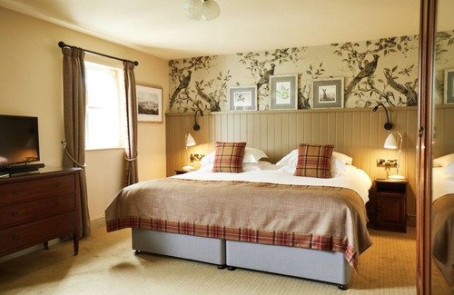 Henryd Hotel | The Groes Inn