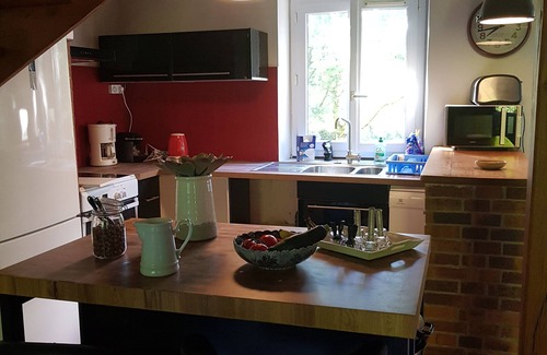Neuilly-la-Foret House | The GRON mill is at the foot of the landing beaches