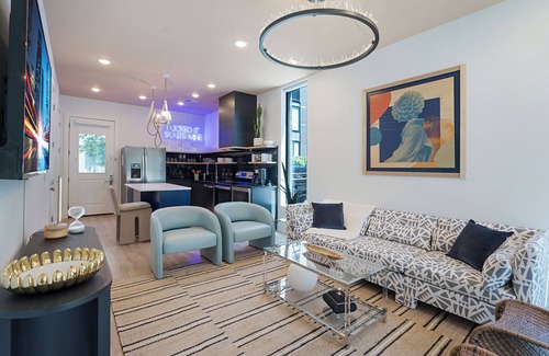Music Row Apartment | The Grove #11 by AvantStay | Private Patio+Near DT