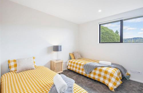 Lower Hutt House | The Grove Hideaway