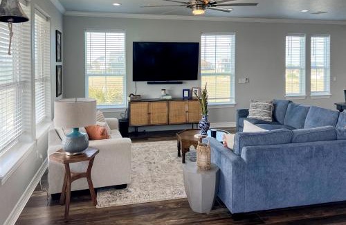 Indian Beach House | The Guadalupe