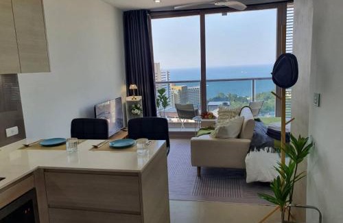 Pratumnak Hill Apartment | The guestrooms