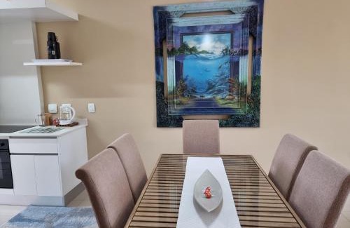 Myoli Beach House | The Gull