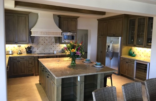 Los Cabos Condo | The Hacienda Beach Club & Residence 3 bedrm./4 bathroom.