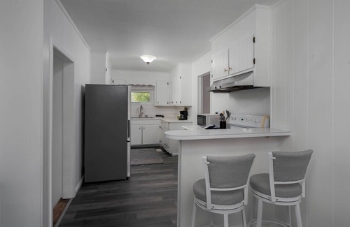 Tuscaloosa House | The Hackberry Tide House | 4BR | Minutes to Stadium