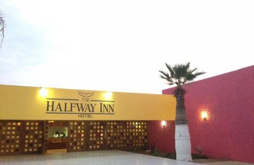 Guerrero Negro Hotel | The Halfway Inn