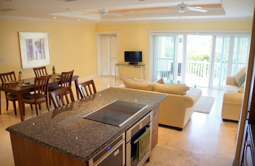 Cotton Ground Hotel | The Hamilton Beach Villas & Spa