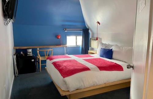 Solvang Hotel | The Hamlet Inn