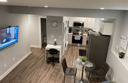 Saskatoon House | The Hamm Suite