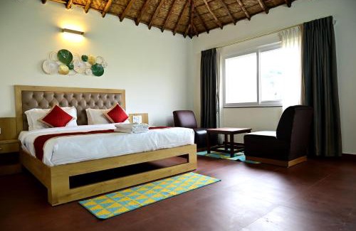 Kamalapur Hotel | The Hampi Cafe