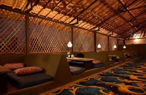 Kamalapur Hotel | The Hampi Cafe