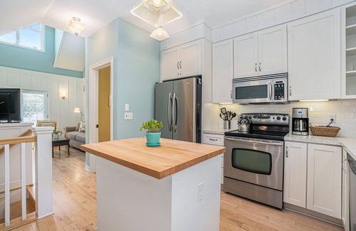 Holland House | The Hampton