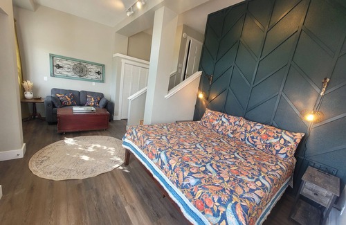 Fairplay Bed & Breakfast | The Hand Hotel Bed & Breakfast