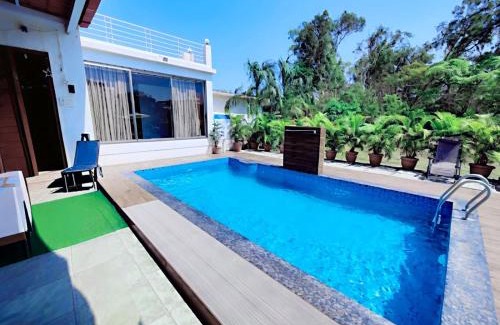 Kihim Villa | The Hanging 4Bhk Villa Alibaug