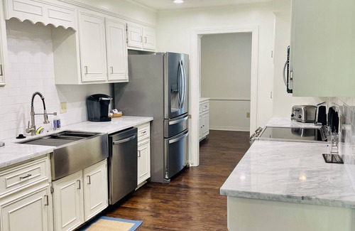 Tougaloo House | The HANLEY House Golfcourse Community