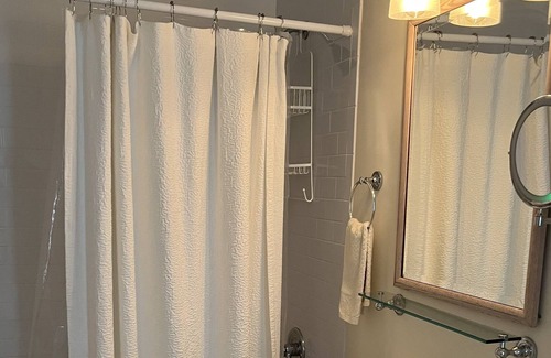 Seventh Ward Bed & Breakfast | The Happy Place