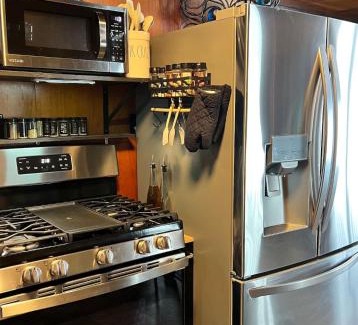 Newaygo Apartment | THE HAPPY PLACE