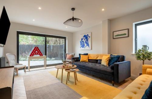 Whitstable House | The Harbour Retreat