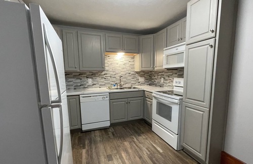 Syracuse House | The Harms House