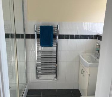 Ipswich House | The Harp Freehouse and Guesthouse