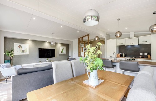 Narberth Ski Chalet | The Harrington Lodge