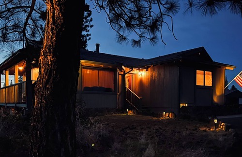 Hat Creek Cabin | The Hat Creek Retreat