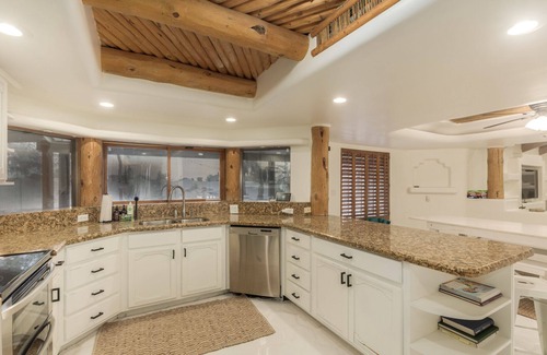 Peoria House | The Hatfield | Amazing Backyard Pool Getaway