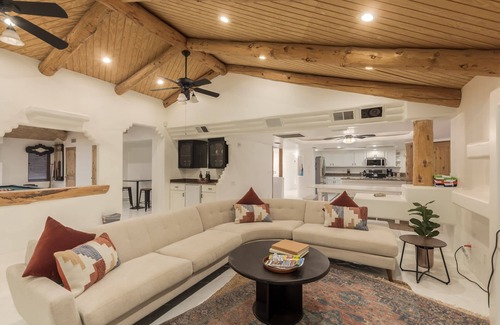Peoria House | The Hatfield | Amazing Backyard Pool Getaway