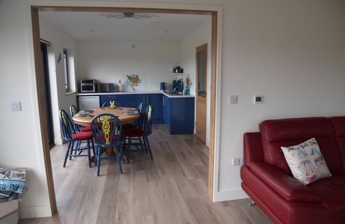 Saint Gennys House | The Haven - a quiet countryside home with hot tub.