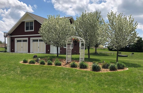 Frazee House | The Haven - a Winter and Summer Getaway!