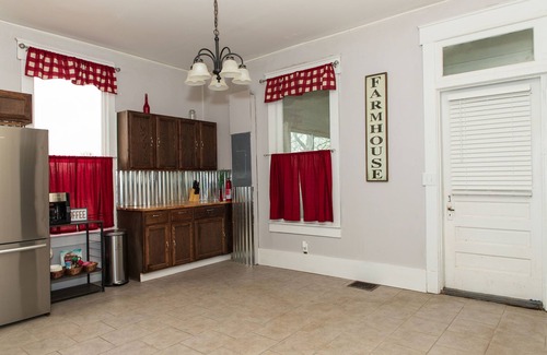 Paducah Other | The Haven by Concord Sun Properties (PRIVATE 5BR, 2BA)