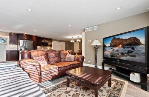 Southwest Ada County Alliance House | The Haven - Spacious Custom Home In Boise home