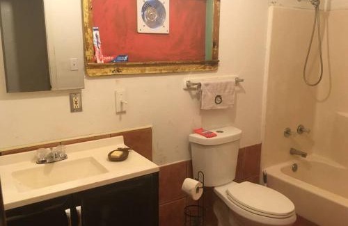 Keaau Apartment | The Hawaii Red House Apartment Private