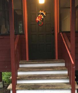 Keaau Apartment | The Hawaii Red House Apartment Private
