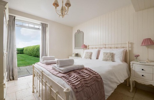 Kelfield House | The Hay Barn