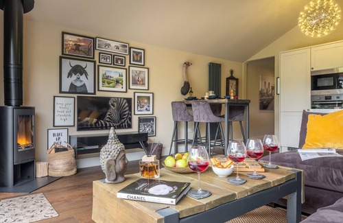 Cranleigh Cottage | The Haybarn has been beautifully renovated and tastefully furnished
