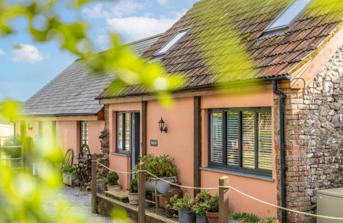 Christchurch House | The Hayloft