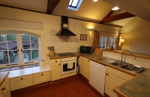 Spixworth Apartment | The Hayloft - on a farm near Norwich City & the Norfolk Broads