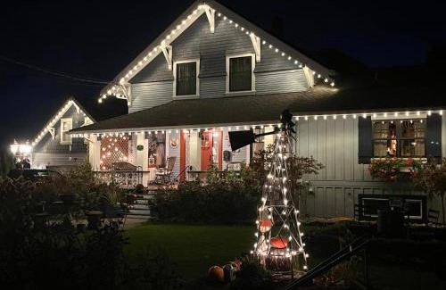 Chilliwack Proper Village West Bed & Breakfast | The Hazelhouse